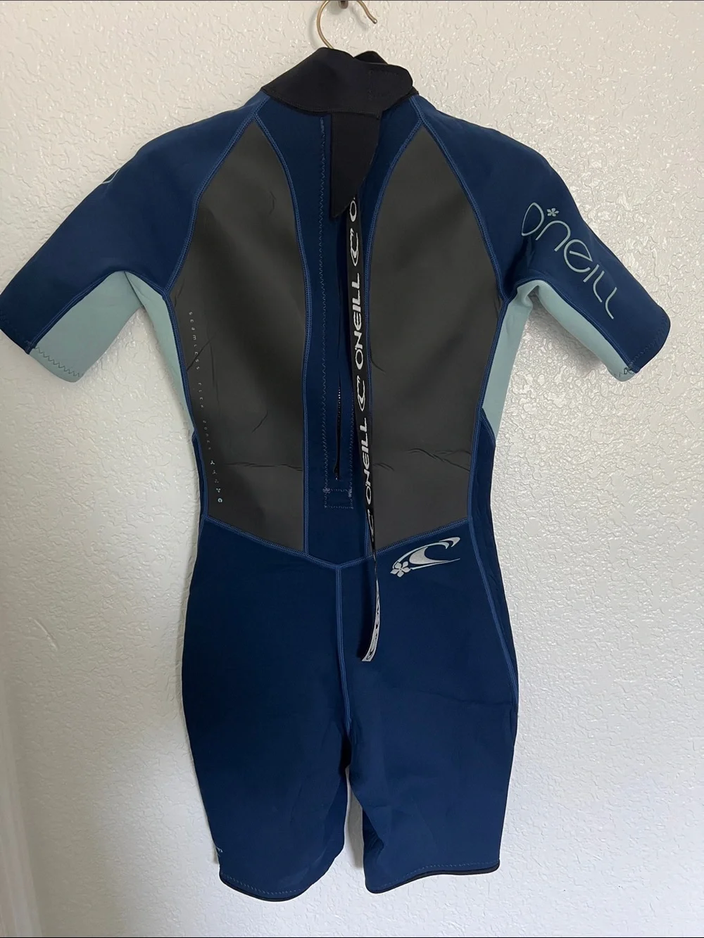 O'Neill women’s Short Sleeve wetsuit- Navy & Light Blue - Picture 4 of 15